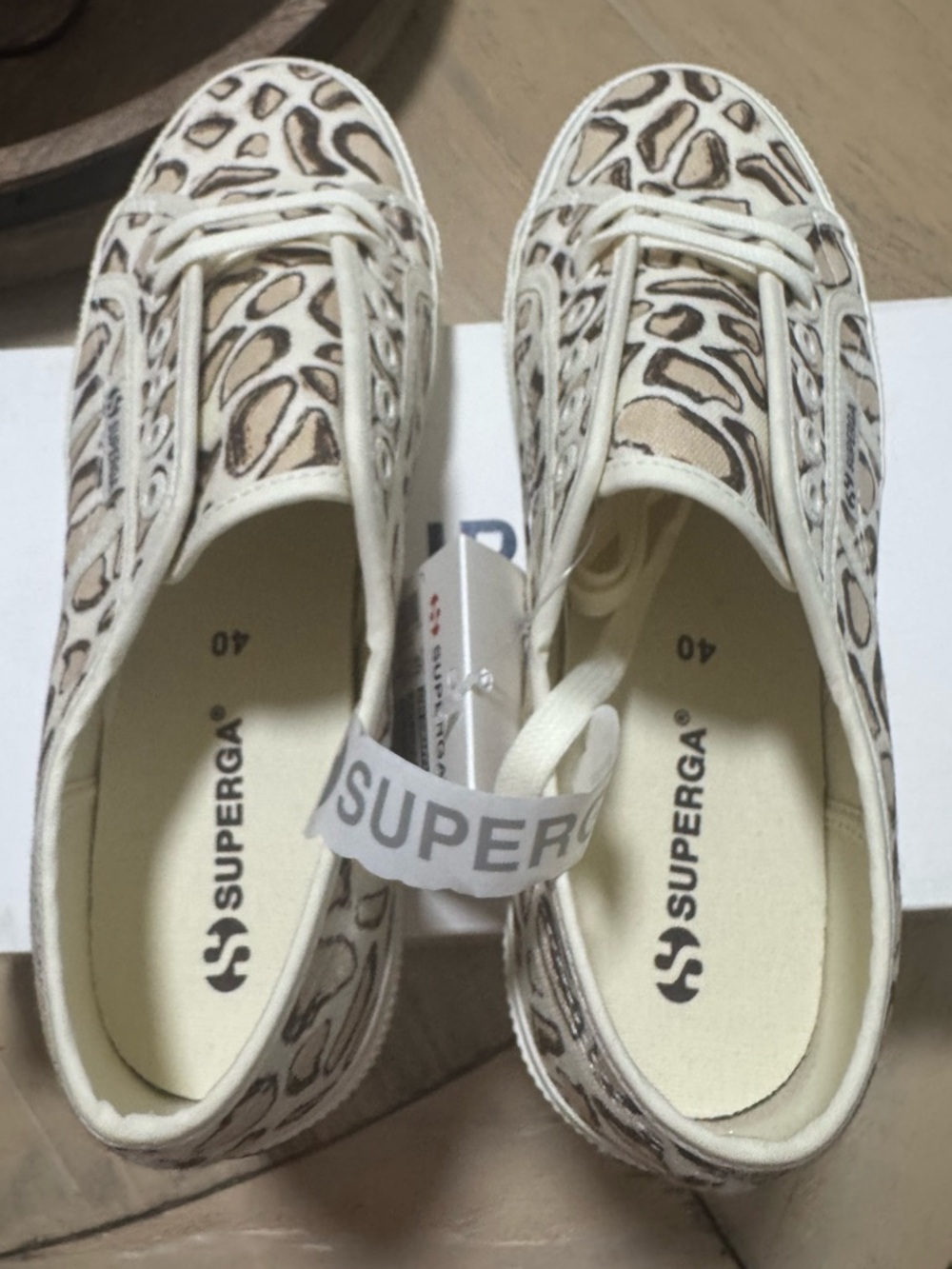 Superga 2750 Giraffa Print Sneakers Beige Natural Leopard Size 7.5 NWT - Picture 2 of 10